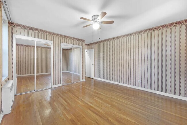 Building Photo - 139-15 83rd Ave