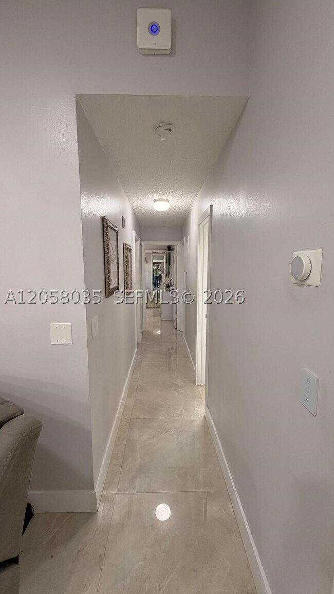 Building Photo - 15363 SW 77th Ln
