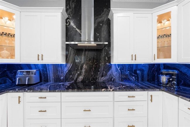 Building Photo - 2300 Painter Ln