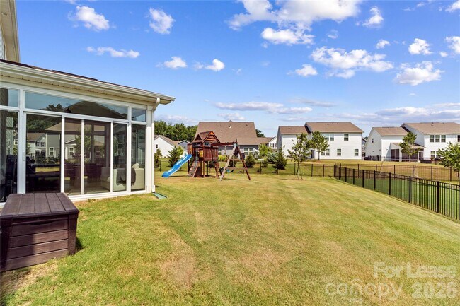 Building Photo - 14321 Sunnyhill Grove Rd