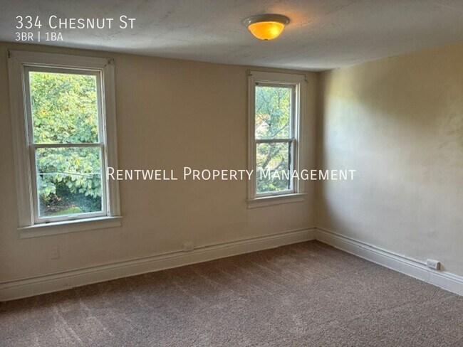Building Photo - 334 Chesnut St-