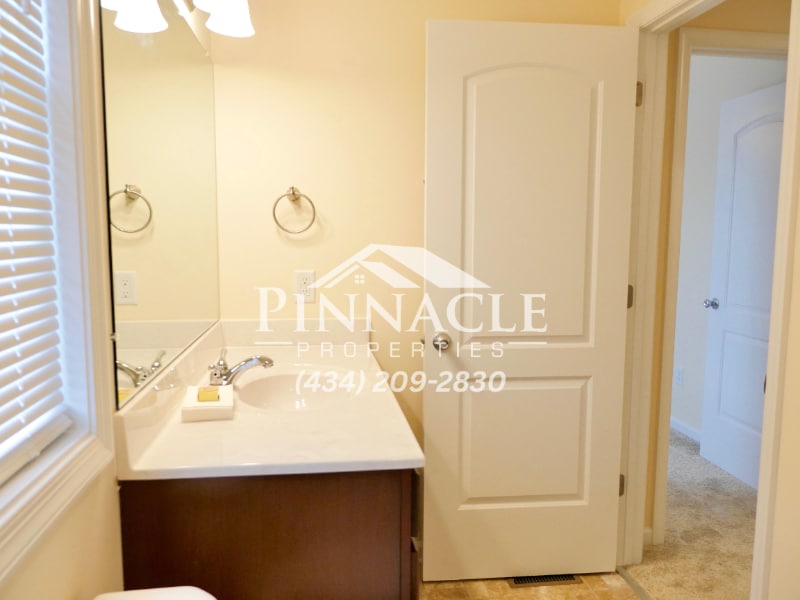 Building Photo - 747 Old Graves Mill Rd