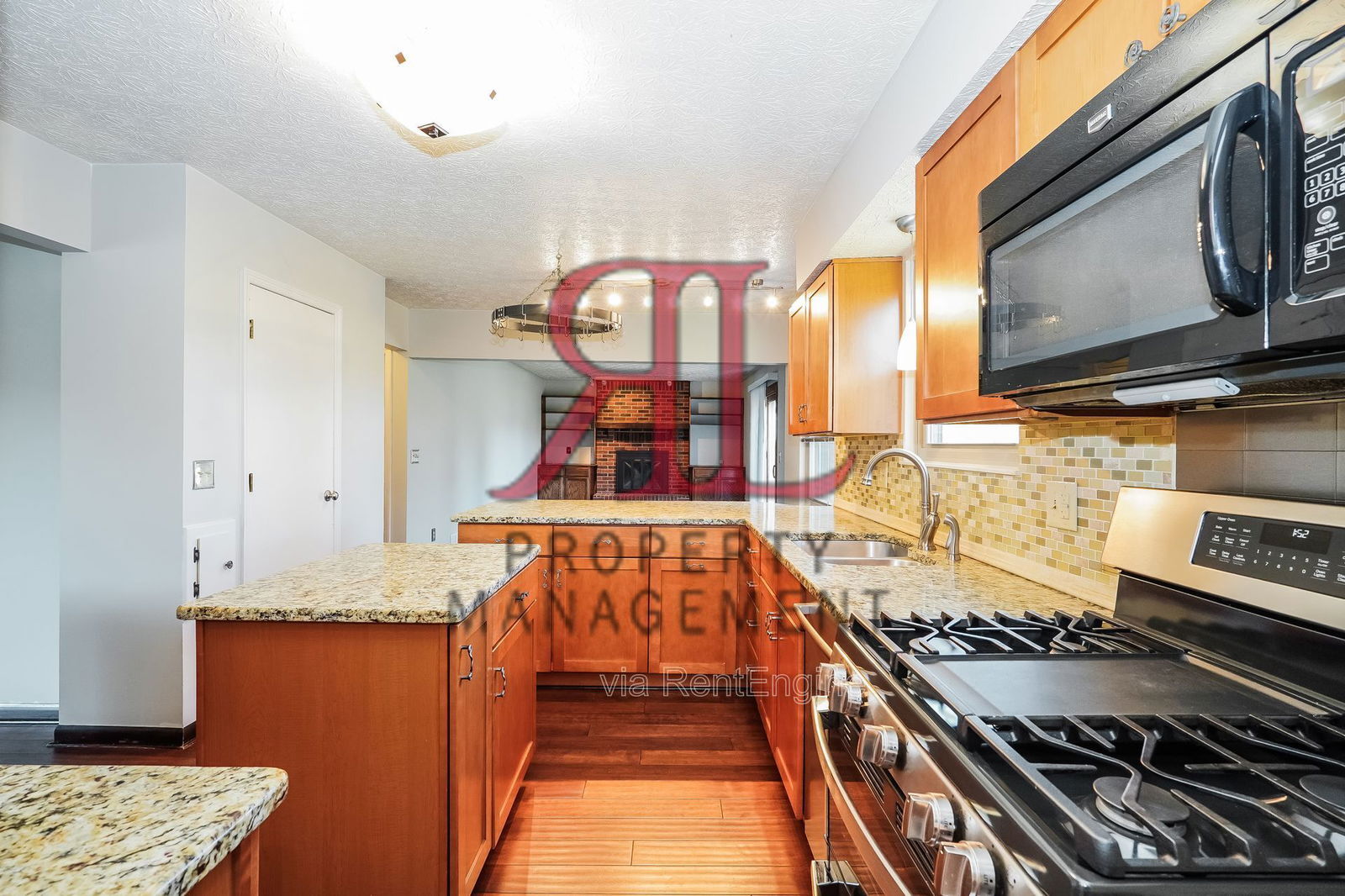 Building Photo - 266 Gurgun Ln