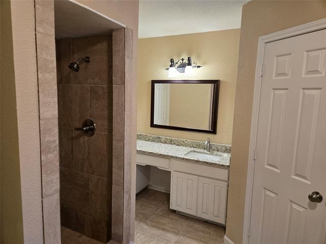 Building Photo - 6705 Spoonwood Ln