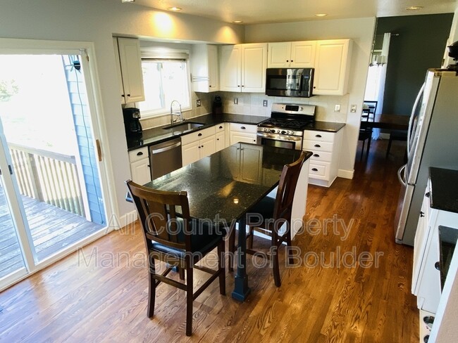 Building Photo - 381 lodgewood Lane