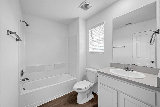 Building Photo - 1714 Campos Ct