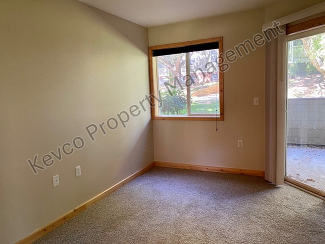 Building Photo - 4545 Wheaton Dr