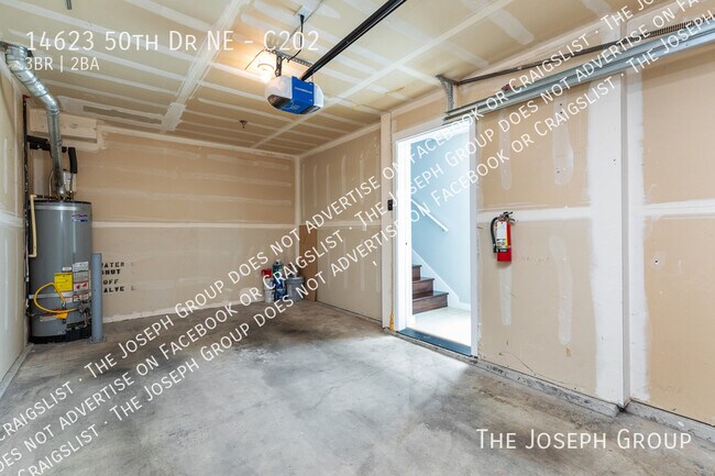 Building Photo - 14623 50th Dr NE