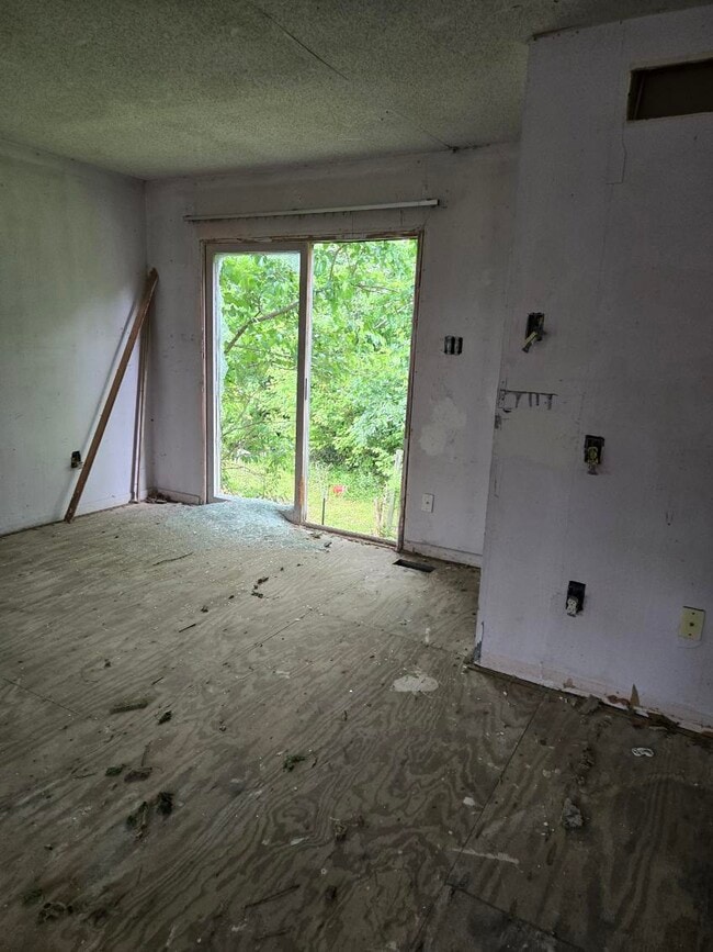 Building Photo - 416 W Krekel St