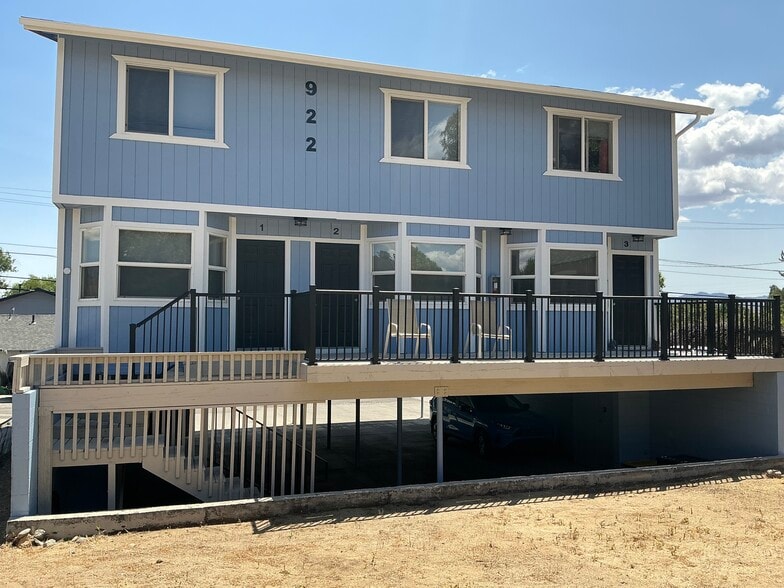 Building Photo - 922 Plumas St