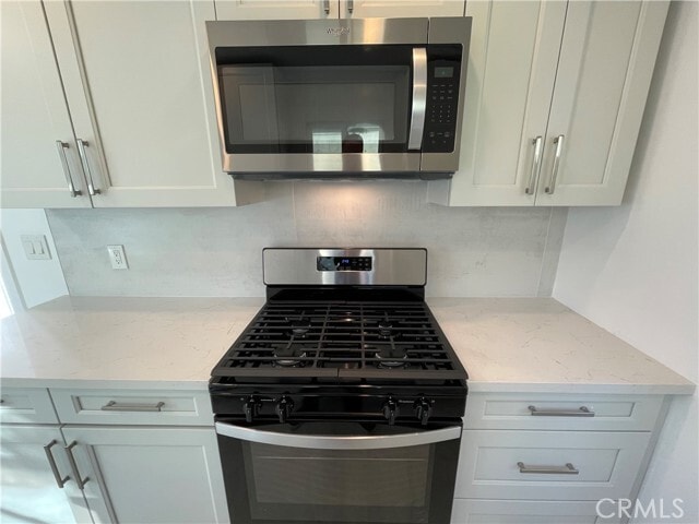 Building Photo - 357 E Plenty St