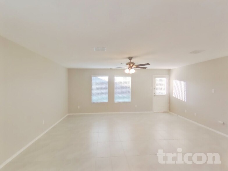 Building Photo - 1732 Clairborne Ct