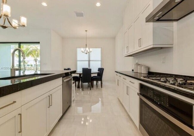 Building Photo - 17041 Teton River Rd