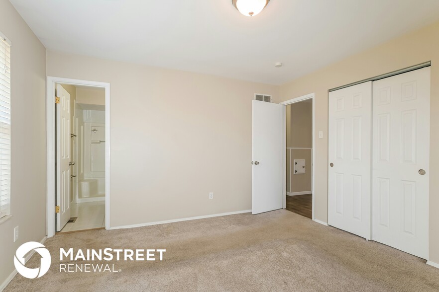 Building Photo - 3620 Ange Dr
