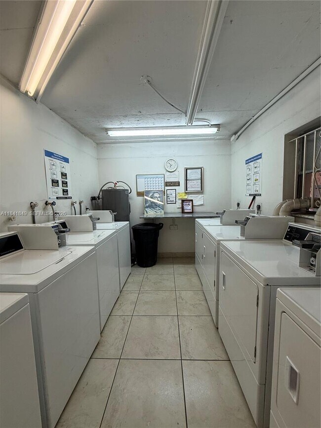 Building Photo - 6820 W Flagler St