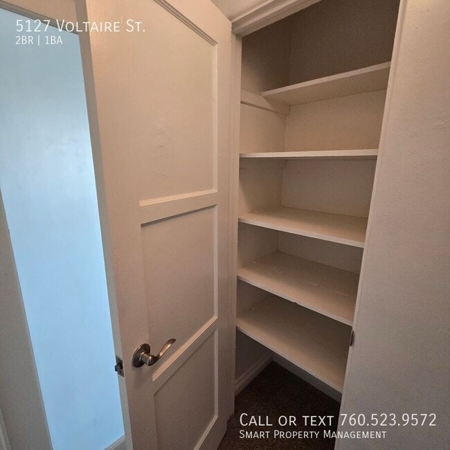 Building Photo - 5127 Voltaire St