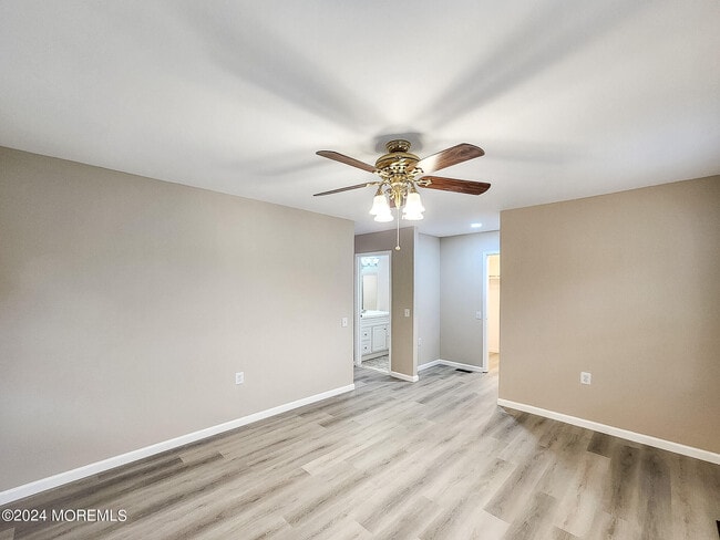 Building Photo - 3D John Adams Ct