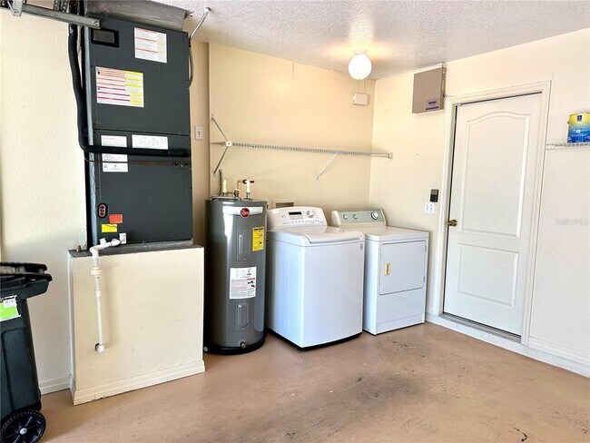 Building Photo - 4416 Redcoat Dr