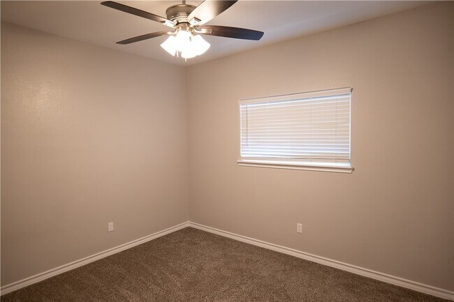 Building Photo - 7509 Miriam Vale Ct
