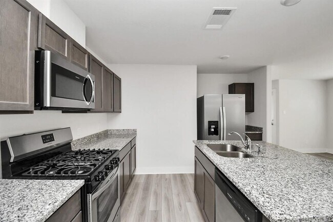 Building Photo - 20519 Prairie Cypress Dr