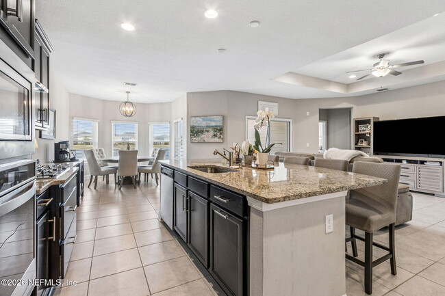 Building Photo - 444 Ness Cir