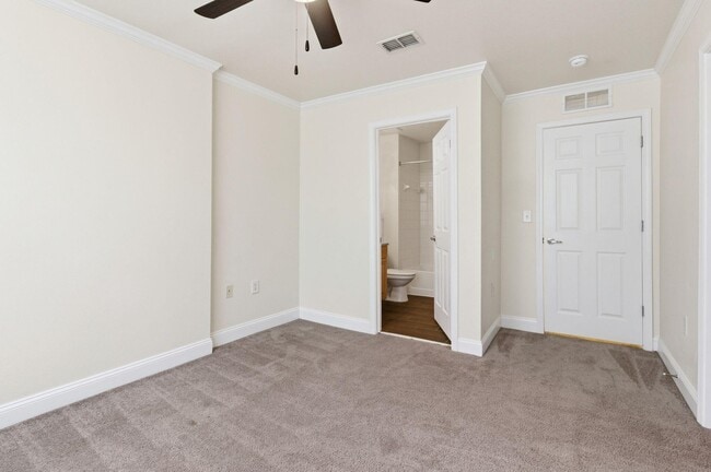 Building Photo - 551 Wingspan Way