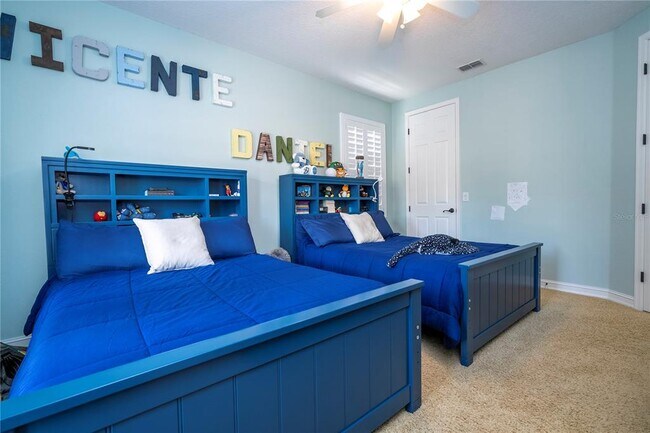 Building Photo - 3119 Falconhill Dr