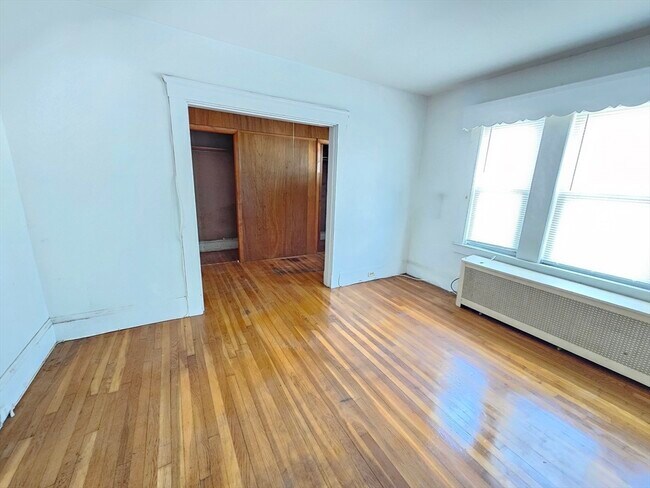 Building Photo - 151 Walworth St