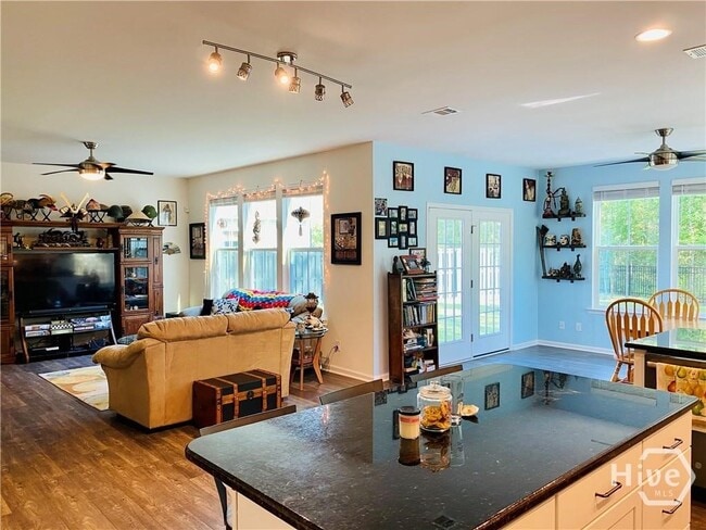 Building Photo - 609 Waybridge Way