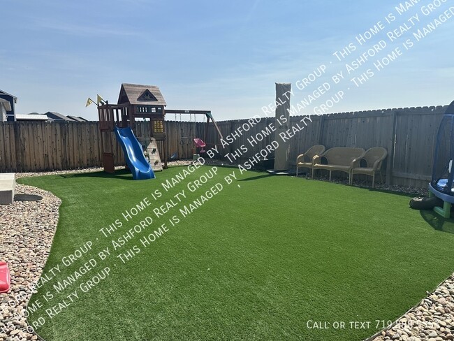Building Photo - 10225 Castor Dr