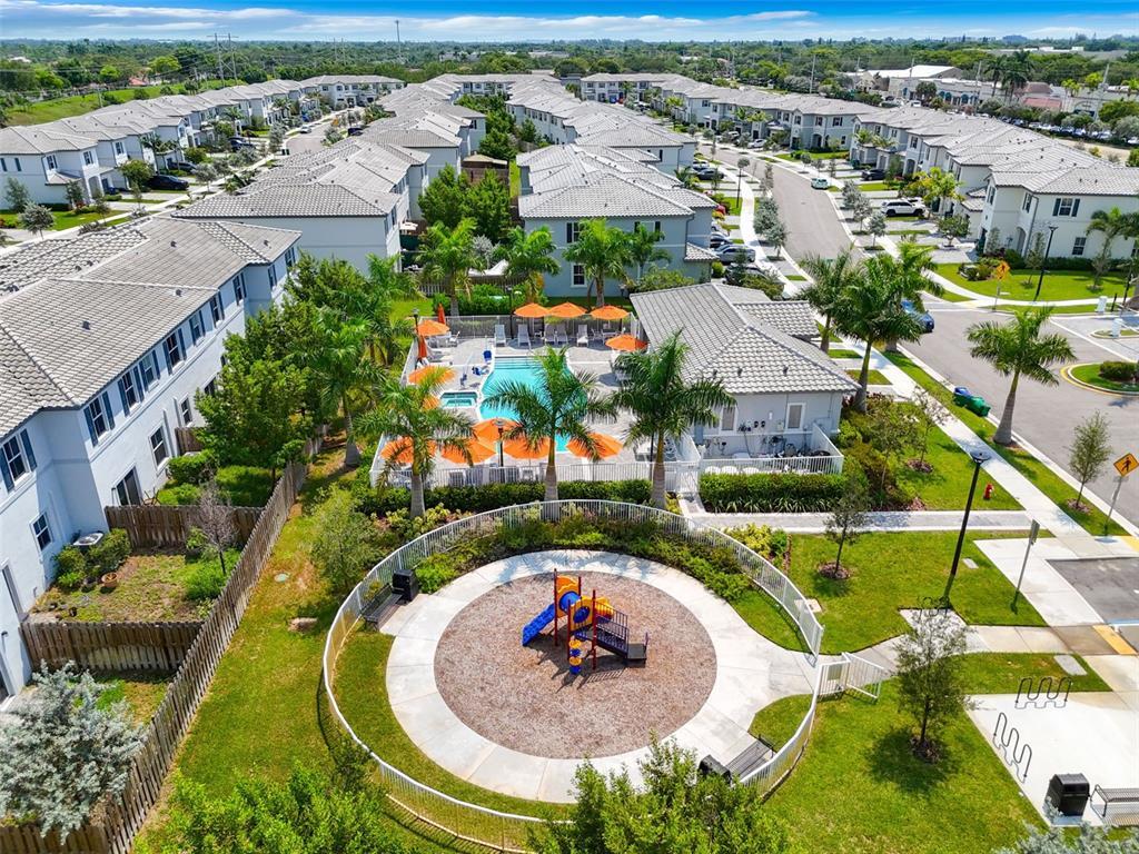 Building Photo - 11927 NW 46th St