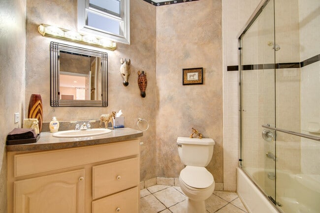 Building Photo - 30W777 Shoe Factory Rd