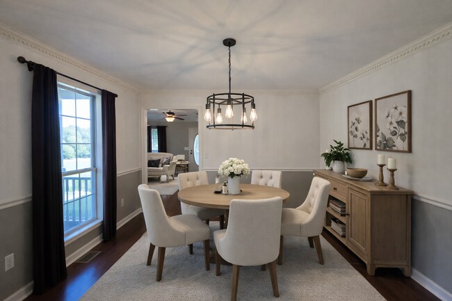 Building Photo - MOVE-IN SPECIAL!! $250 OFF First Month