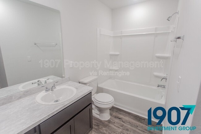 Building Photo - 1413 Lexi Dr