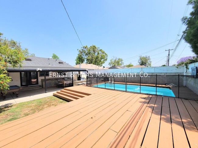 Building Photo - 5325 Autry Ave