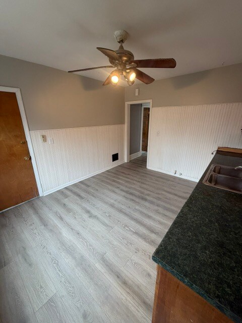 Building Photo - 670 Richmond Ave