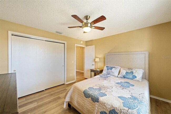 Building Photo - 8221 SE 169th Palownia Loop