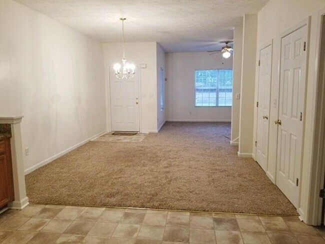 Building Photo - 2510 Marlin Dr