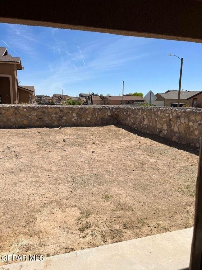Building Photo - 14160 Lasso Rock Dr