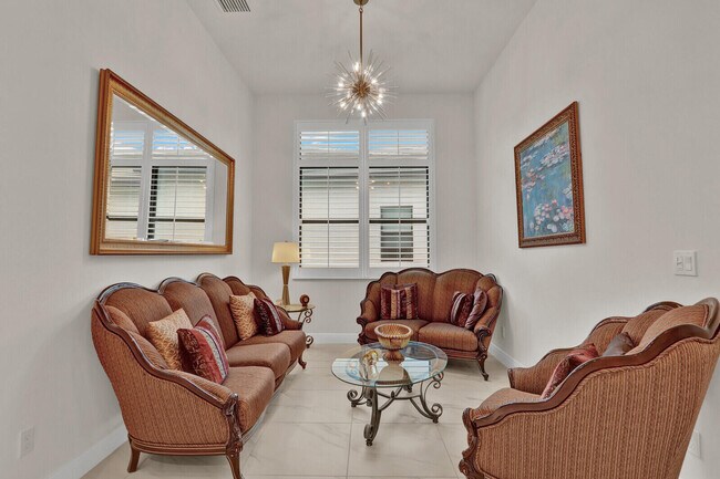 Building Photo - 9204 SW Arco Wy