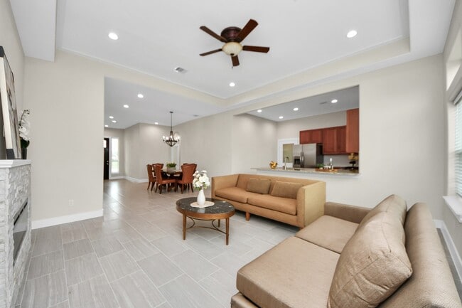 Building Photo - 2003 Marthoman Drive