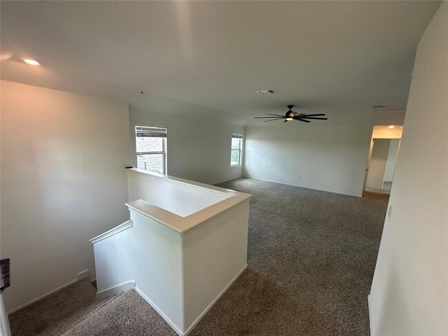 Building Photo - 6825 Colorado Bluffs Rd