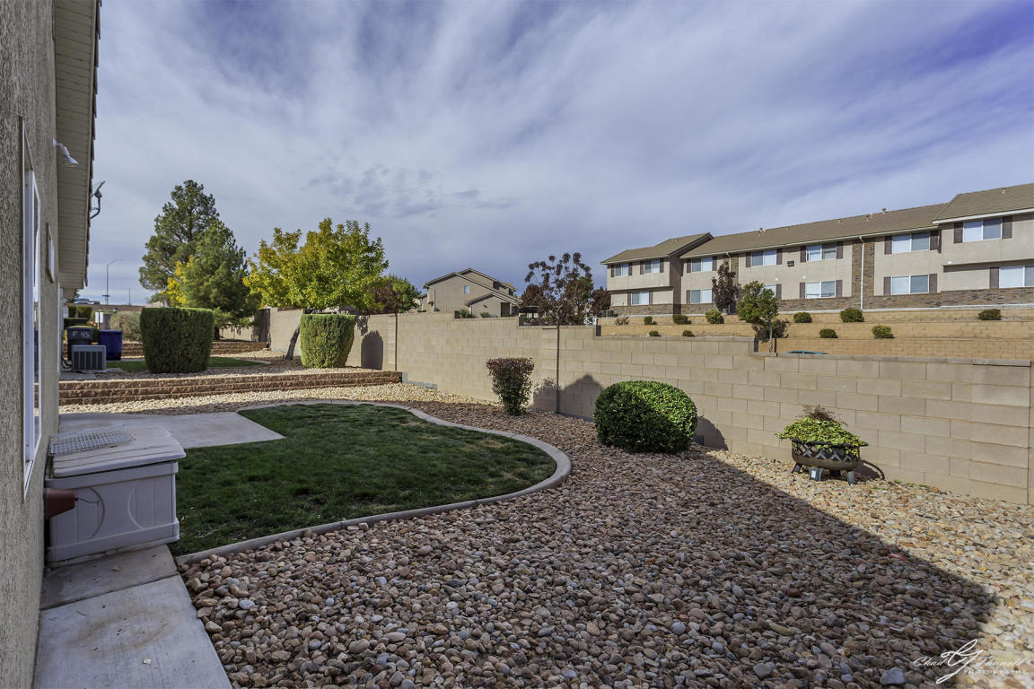Building Photo - 2930 E 450 N