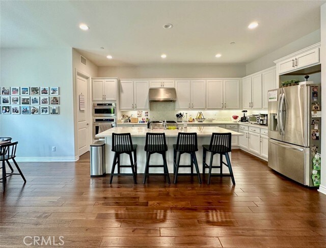 Building Photo - 108 Cordial