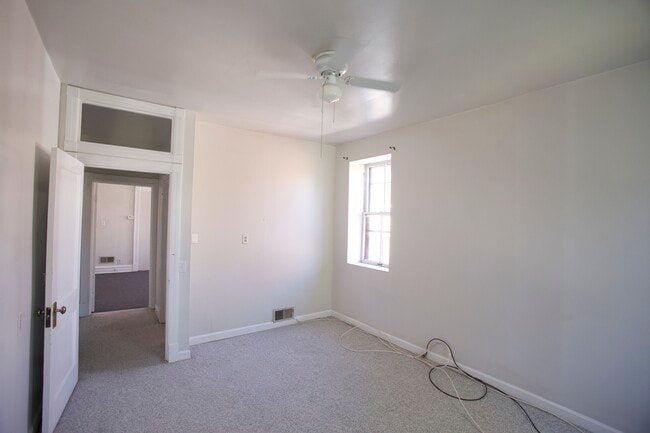 Building Photo - 1110 Tamm Ave