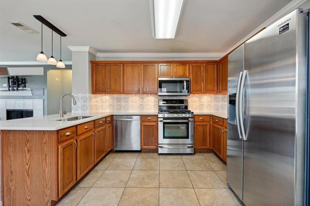 Building Photo - 12319 Ridgetop Cir