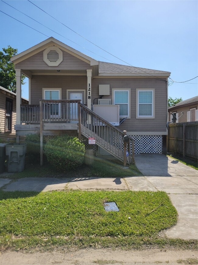 Primary Photo - 1218 42nd St