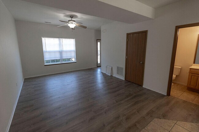 Building Photo - 1621 Citadel Dr