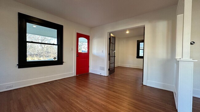 Building Photo - Great House Near Old Town In Fort Collins