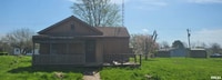 Building Photo - RICHVIEW, IL - Wood Sided Bungalow with garden shed, new roof and minutes to I-64  - $699 MONTH /...